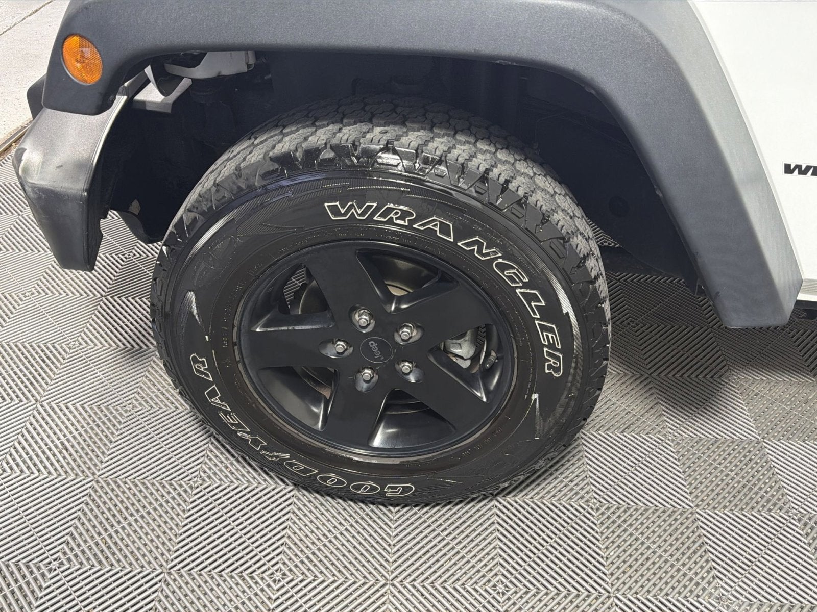 2016 Jeep Wrangler Sport