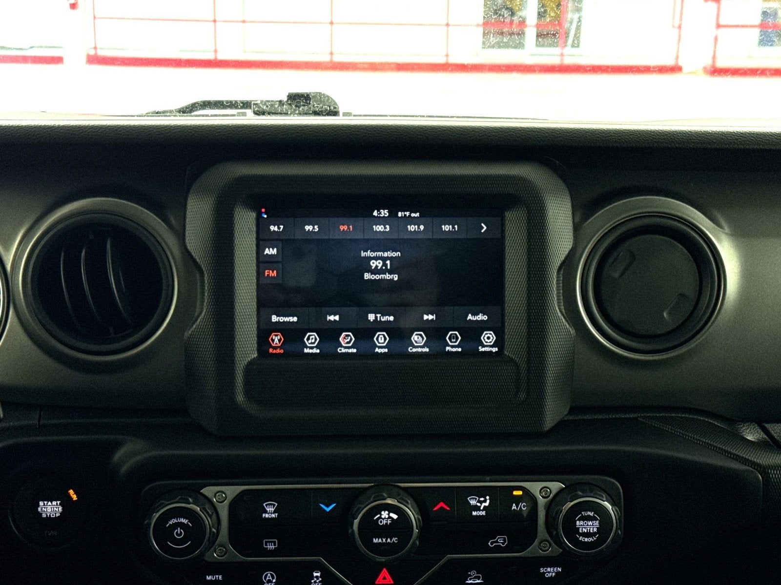 2022 Jeep Wrangler Sport S