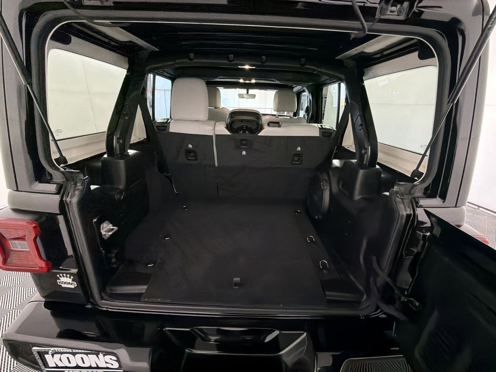 2021 Jeep Wrangler Unlimited Sahara High Altitude