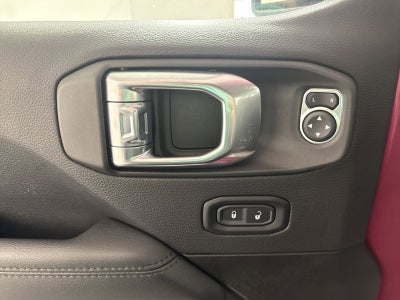 2022 Jeep Wrangler Unlimited Sahara Altitude