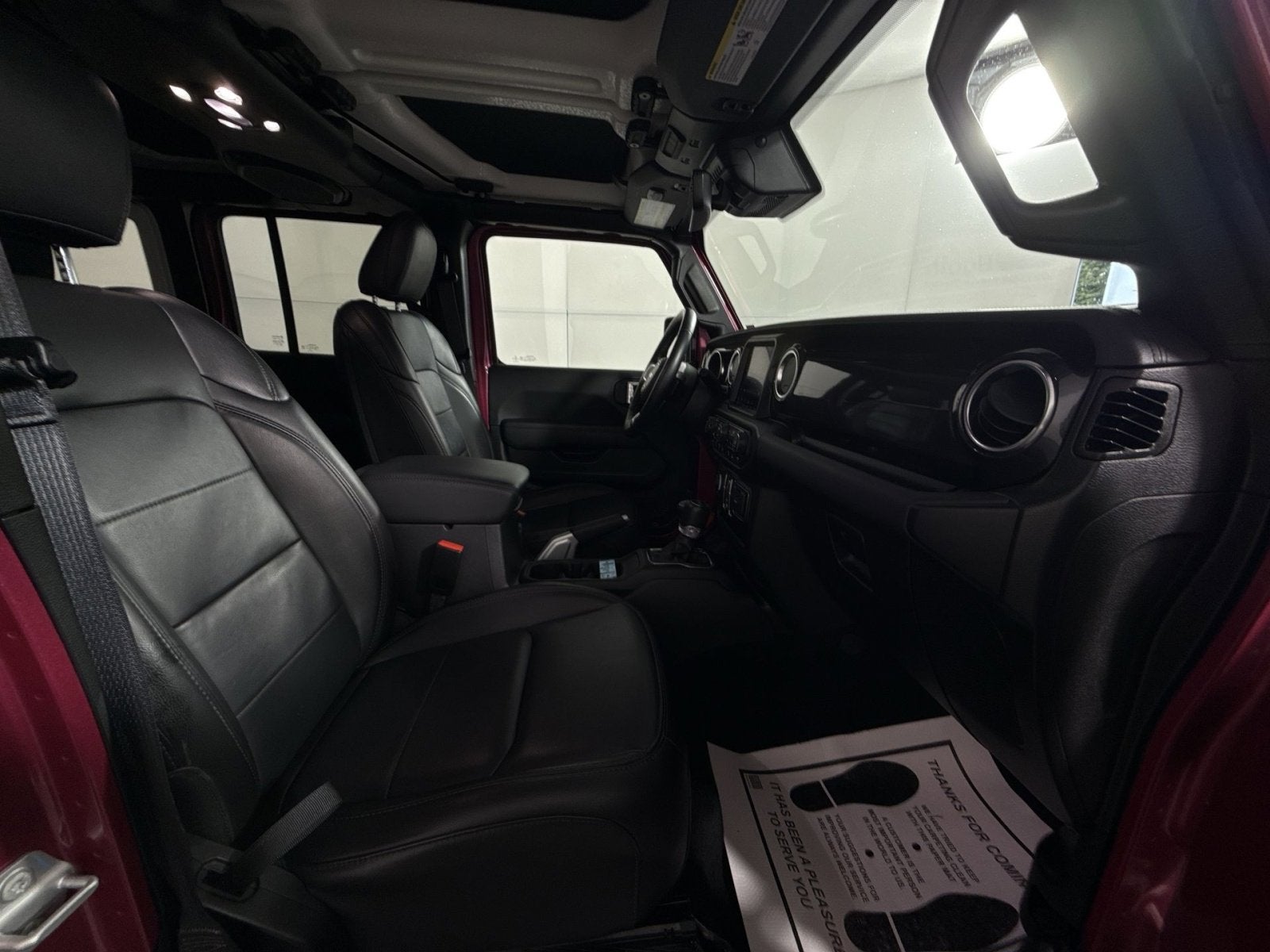 2022 Jeep Wrangler Unlimited Sahara Altitude