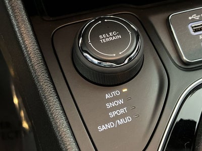 2023 Jeep Cherokee Altitude