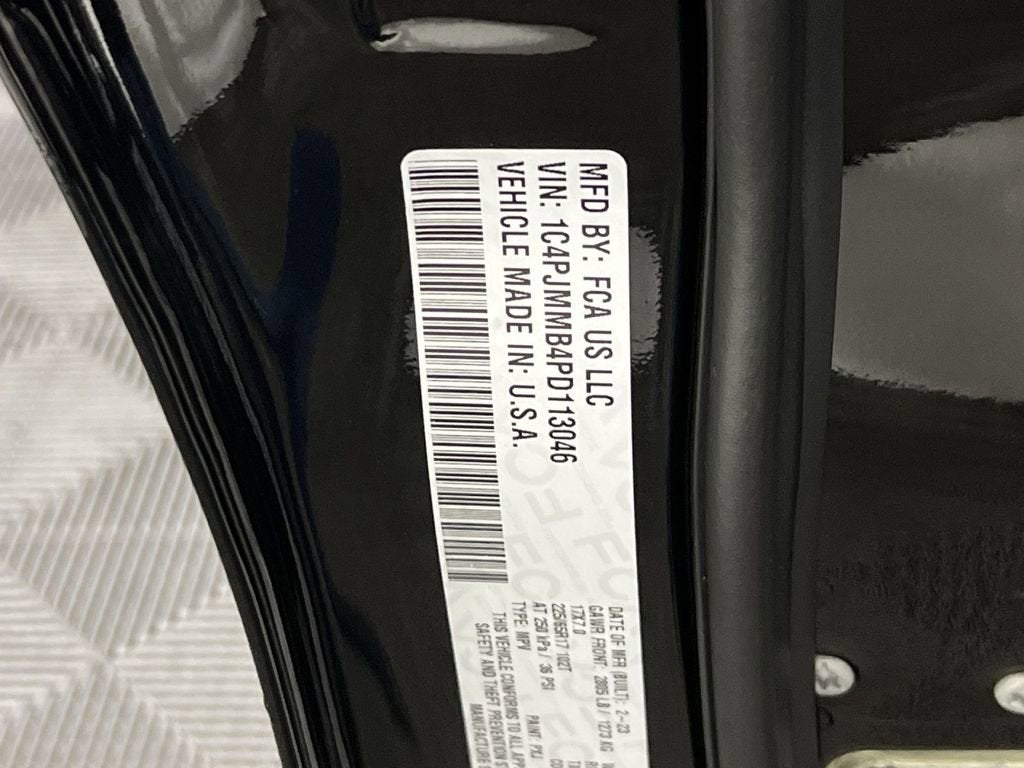 2023 Jeep Cherokee Altitude