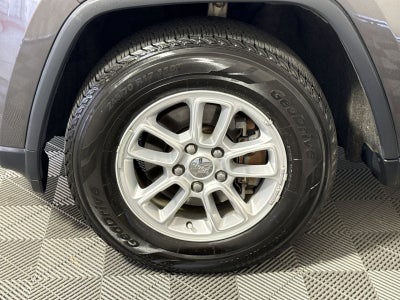 2019 Jeep Grand Cherokee Laredo E
