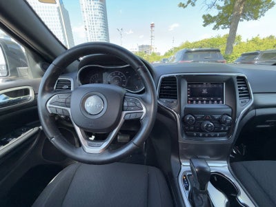 2019 Jeep Grand Cherokee Laredo E