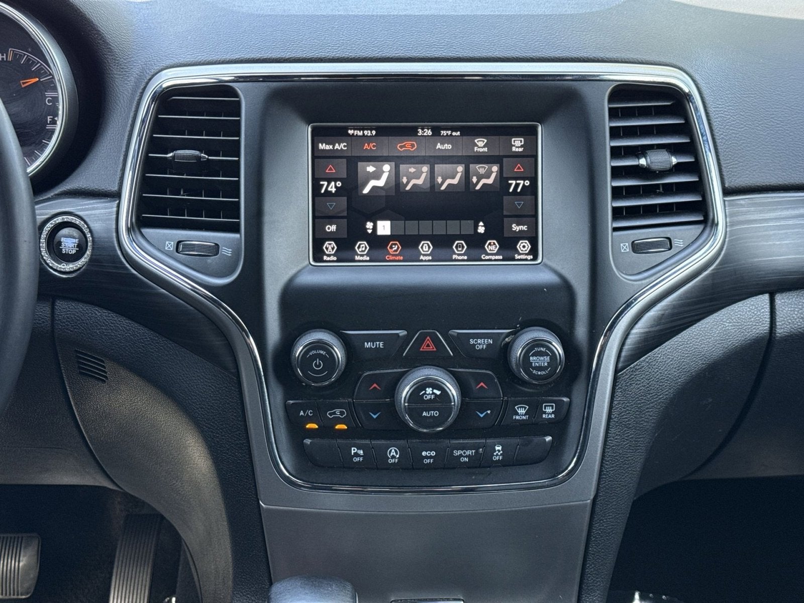 2019 Jeep Grand Cherokee Laredo E
