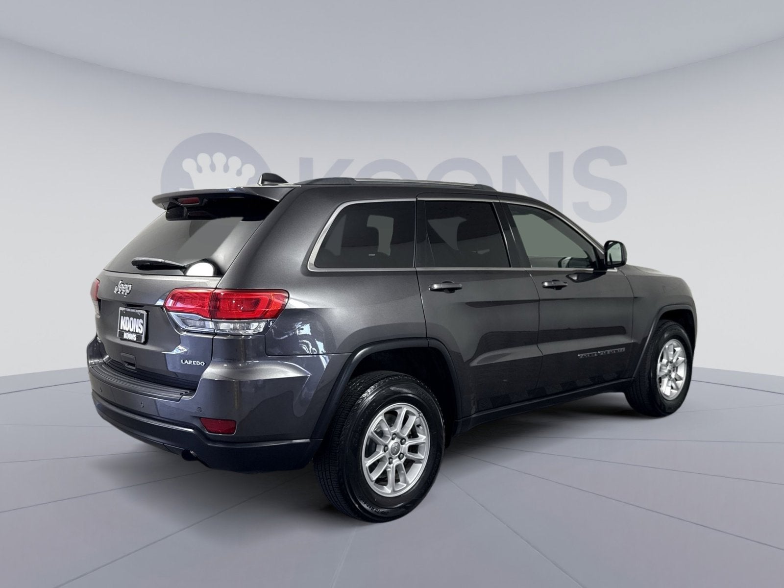 2019 Jeep Grand Cherokee Laredo E