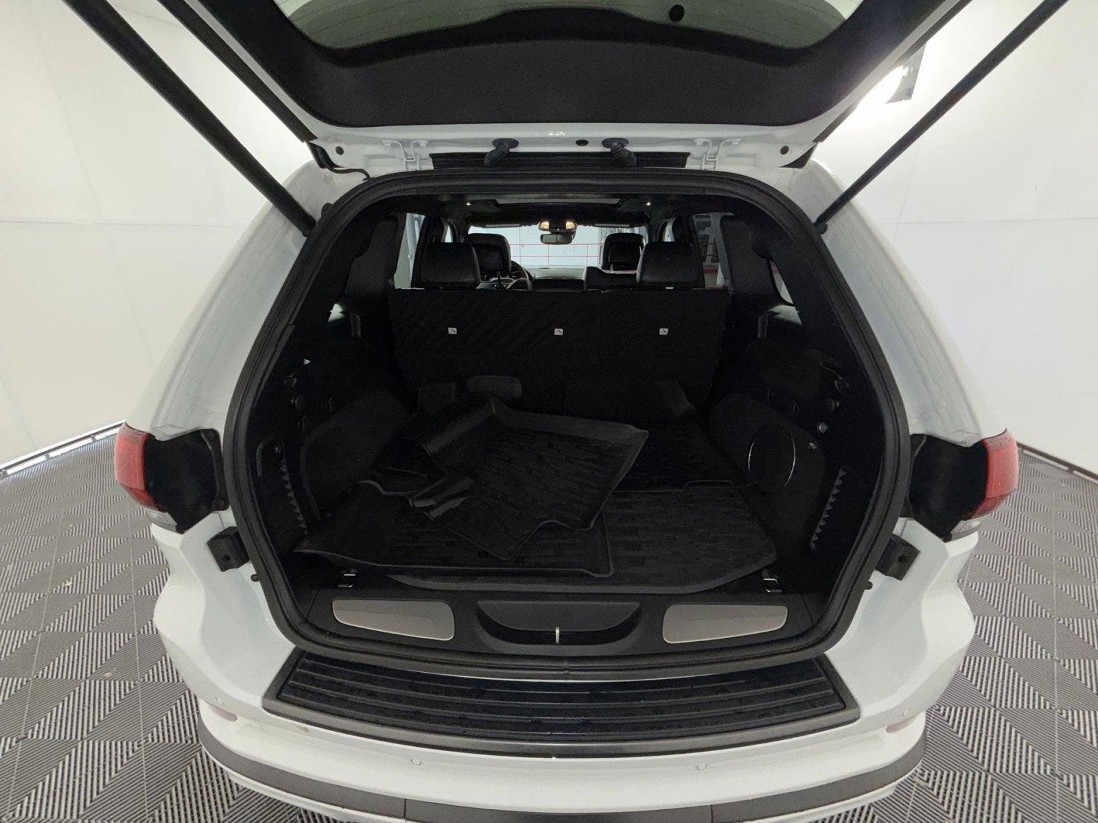 2019 Jeep Grand Cherokee High Altitude