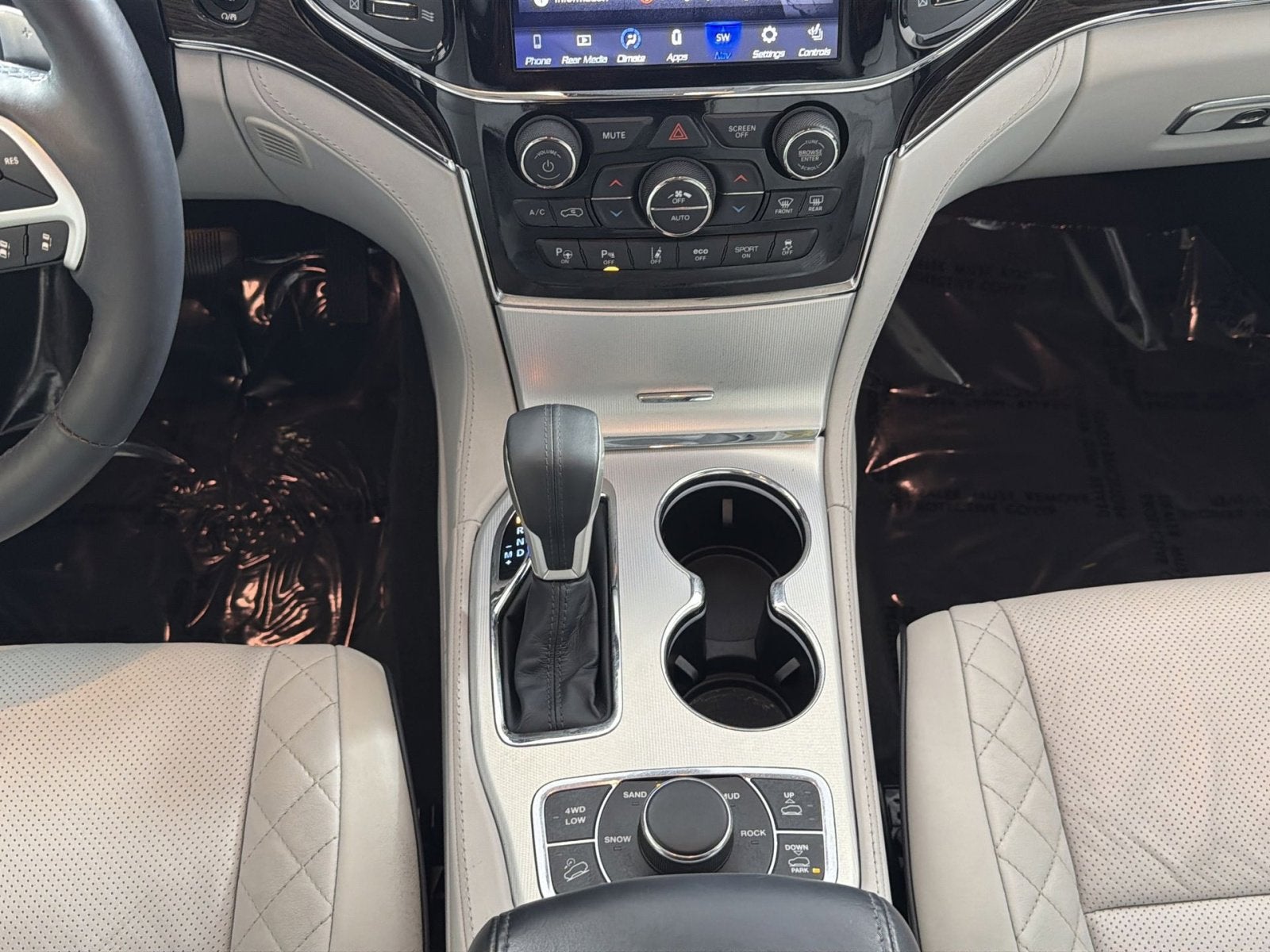 2021 Jeep Grand Cherokee Summit