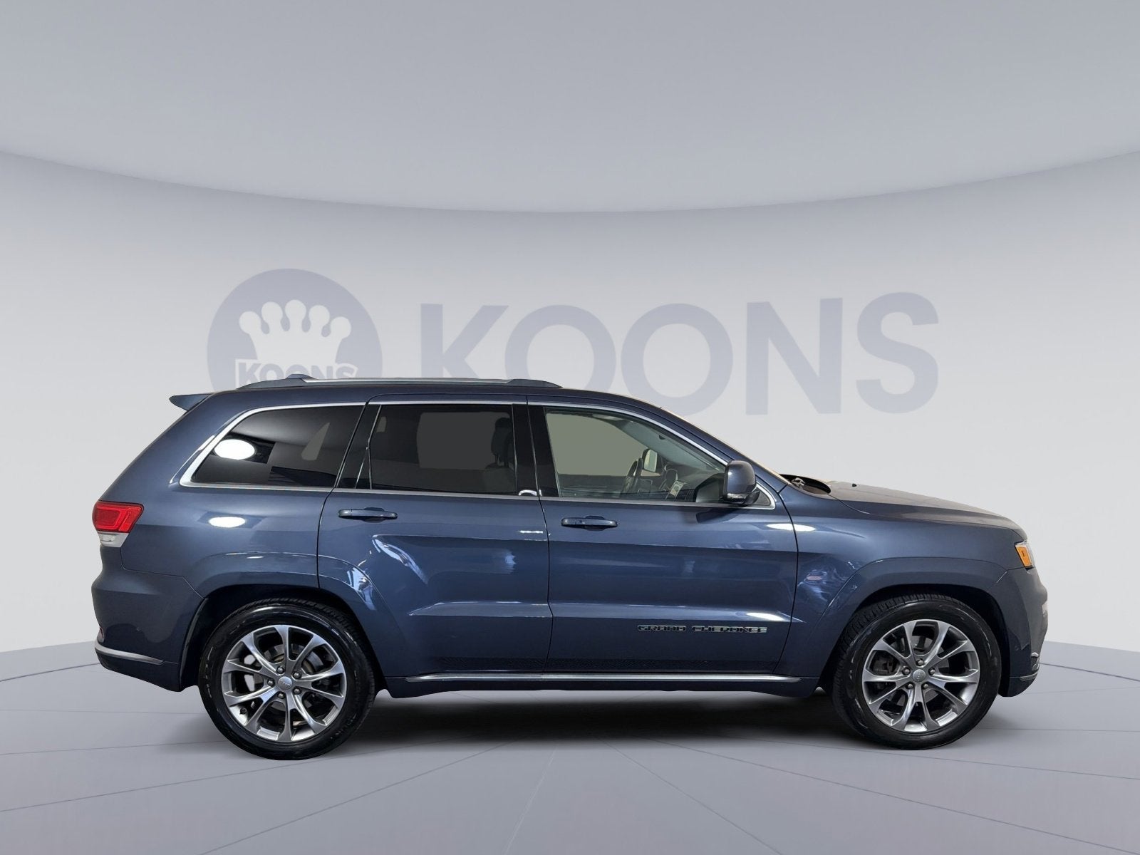 2021 Jeep Grand Cherokee Summit