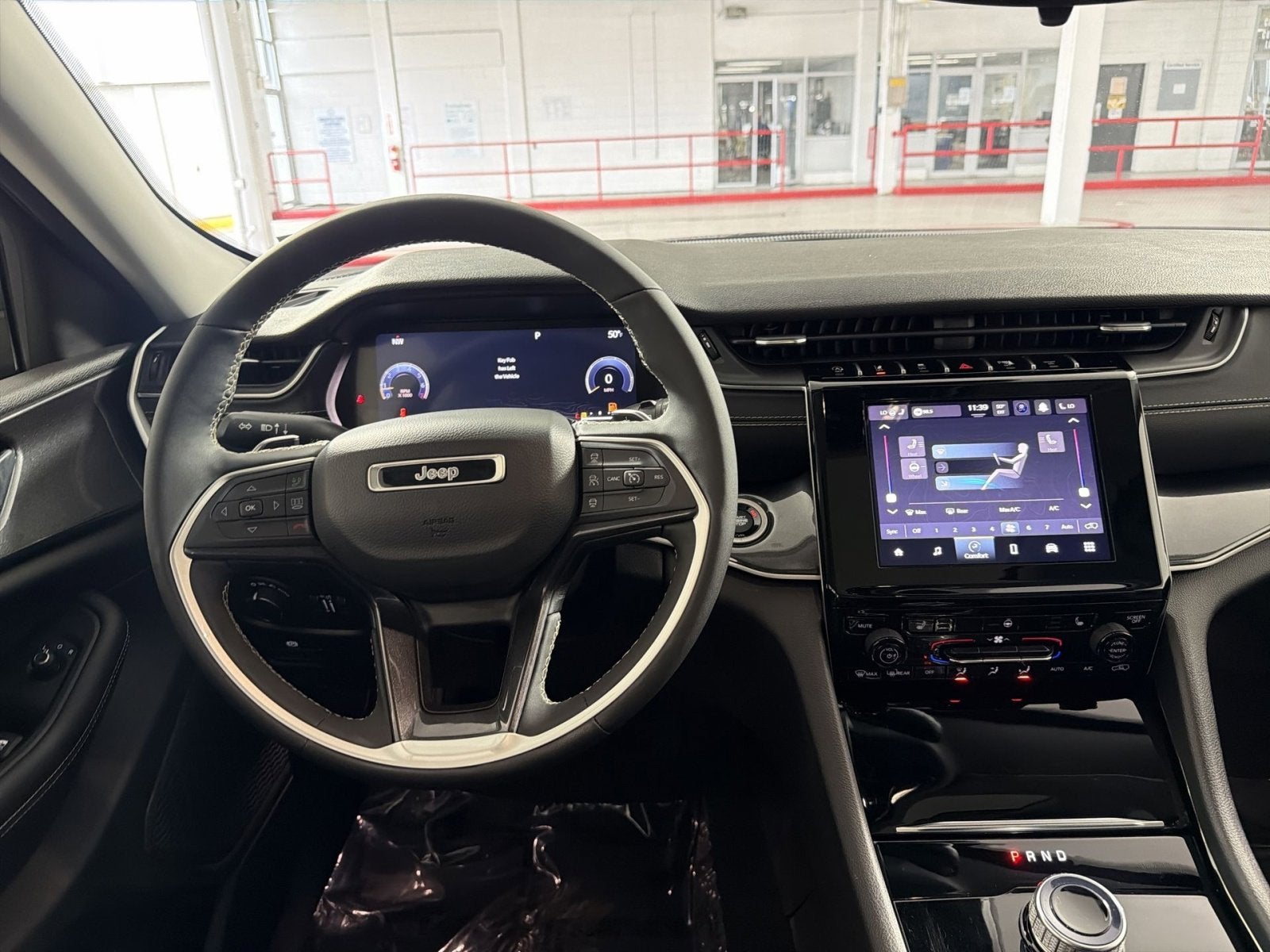 2023 Jeep Grand Cherokee Laredo