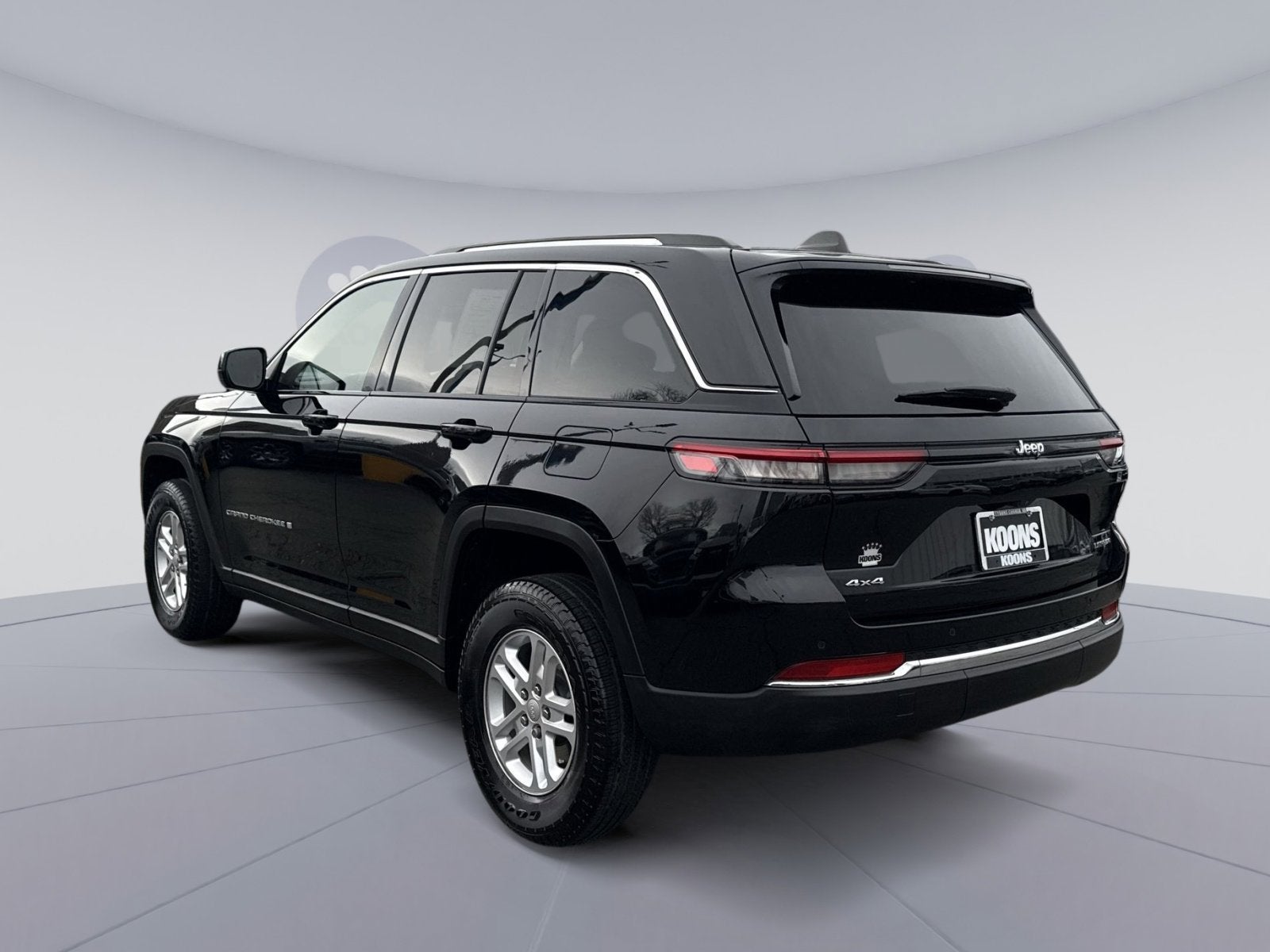 2023 Jeep Grand Cherokee Laredo