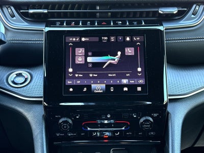 2026 Jeep Grand Cherokee Laredo X