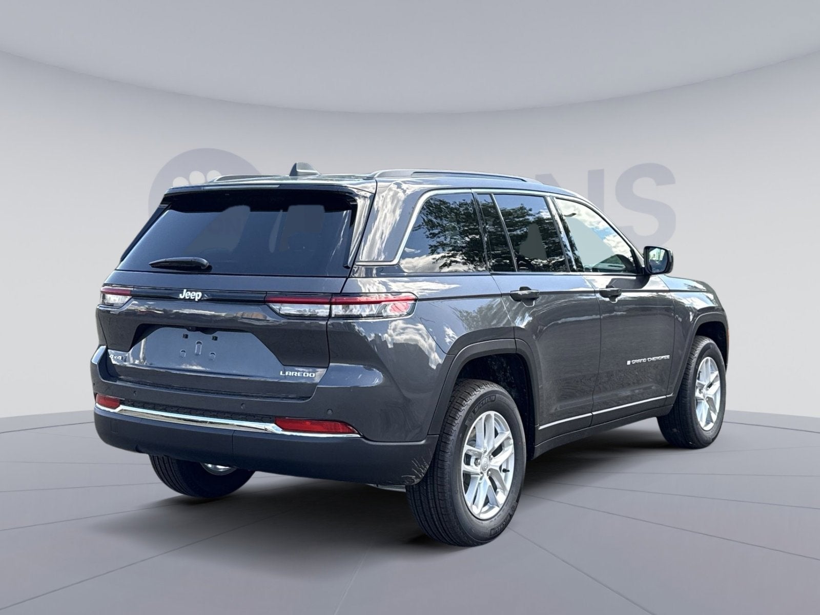 2026 Jeep Grand Cherokee Laredo X