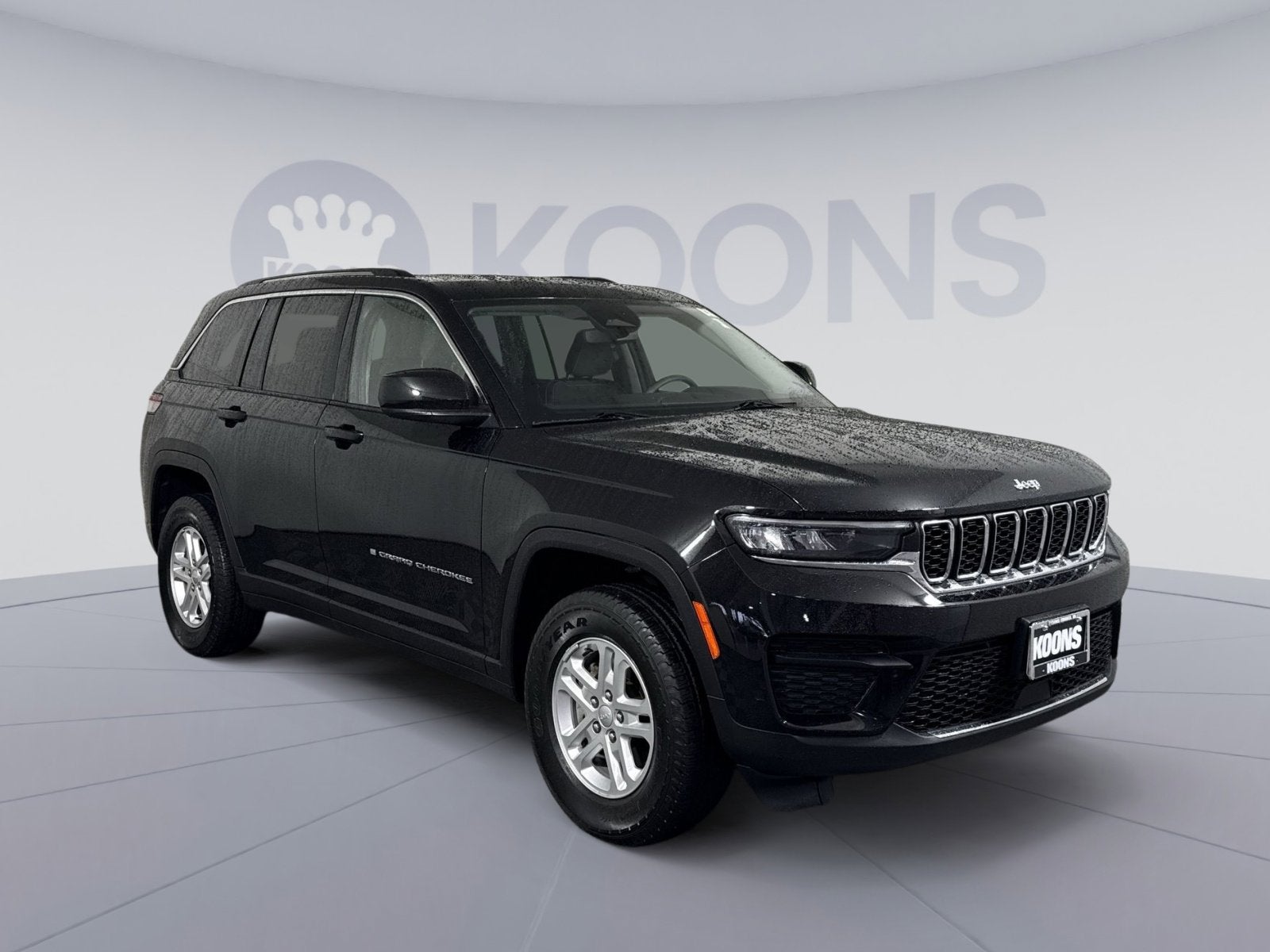 2023 Jeep Grand Cherokee Laredo