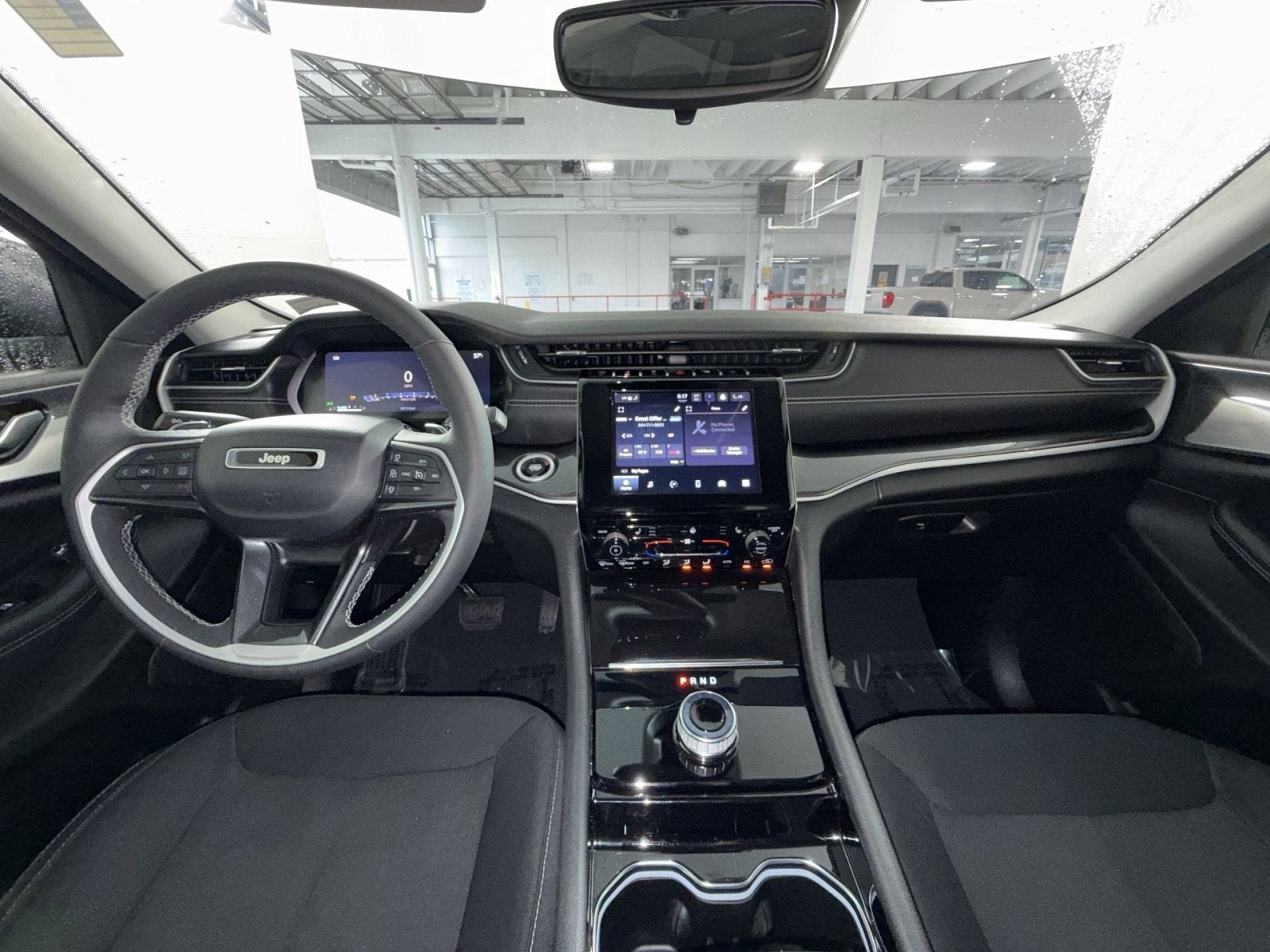 2023 Jeep Grand Cherokee Laredo