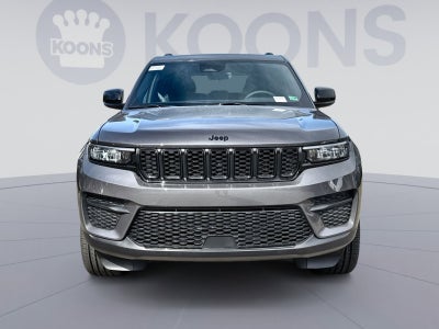 2025 Jeep Grand Cherokee Laredo