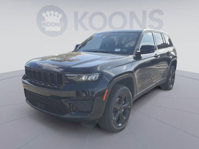 2025 Jeep Grand Cherokee Laredo