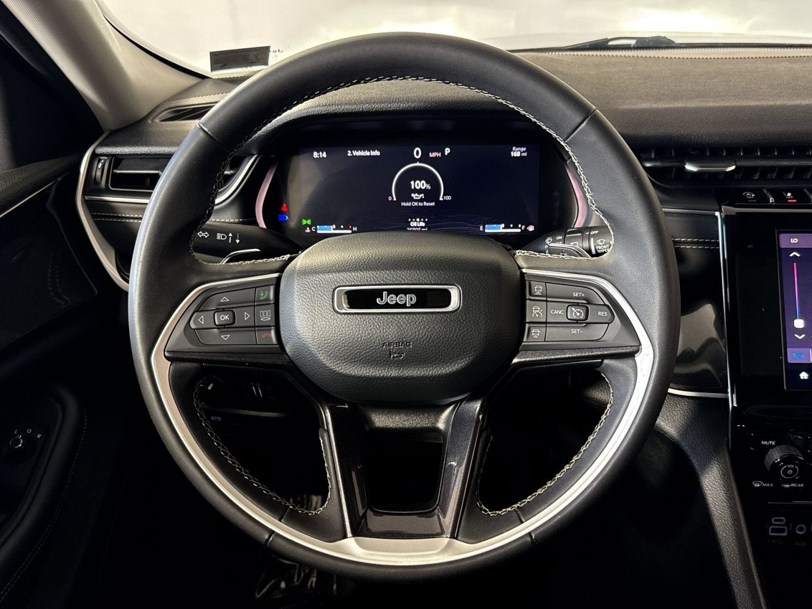 2023 Jeep Grand Cherokee Laredo