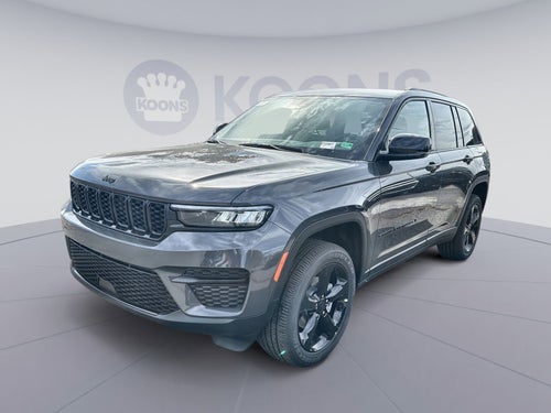 2025 Jeep Grand Cherokee Laredo