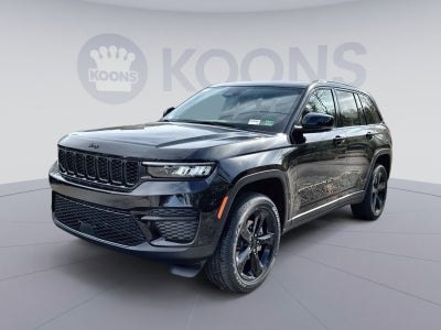 2025 Jeep Grand Cherokee Laredo