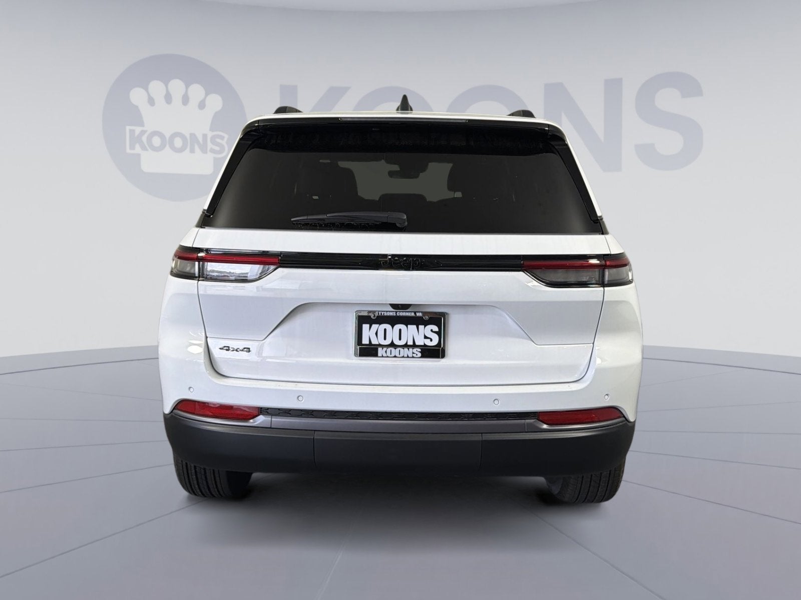 2026 Jeep Grand Cherokee Laredo Altitude