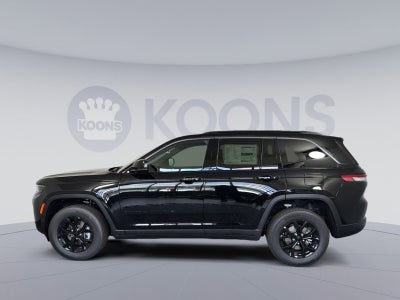 2026 Jeep Grand Cherokee Laredo Altitude