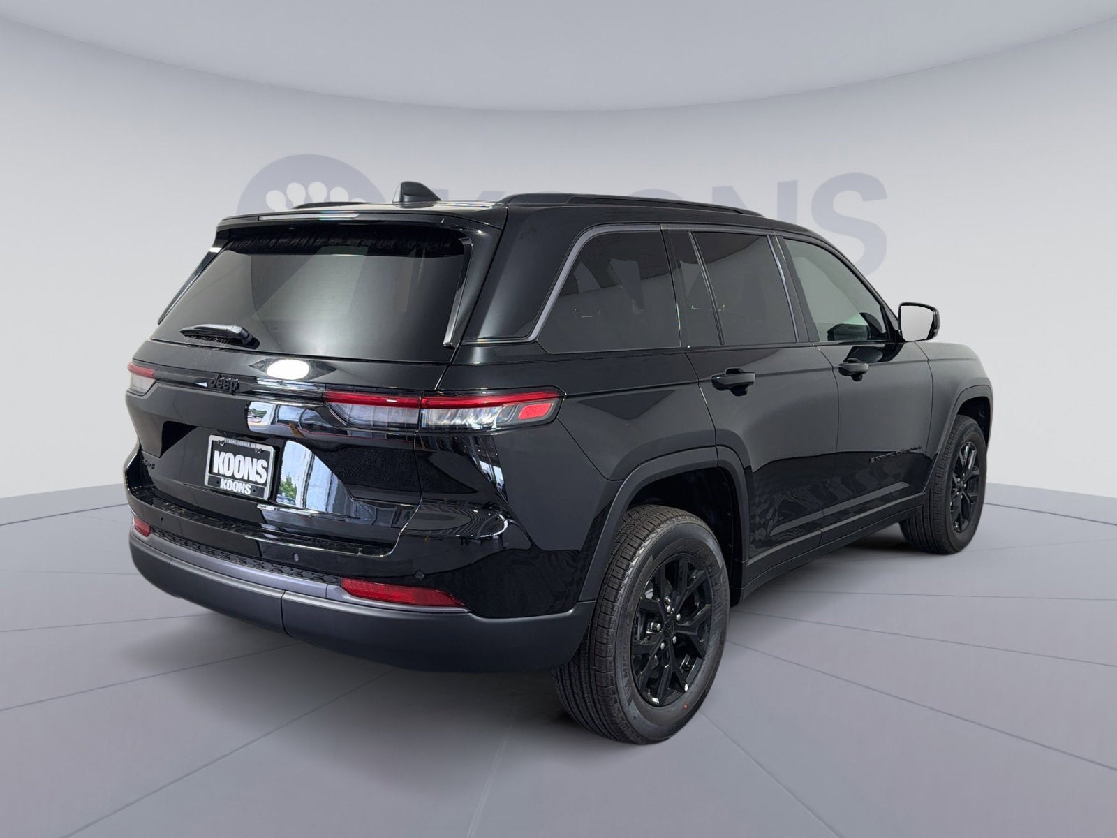 2026 Jeep Grand Cherokee Altitude