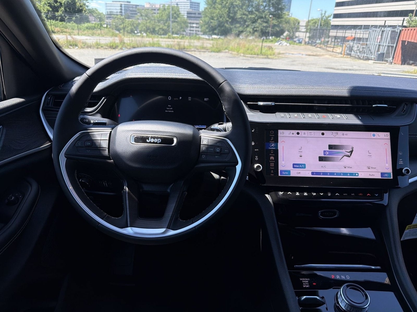 2026 Jeep Grand Cherokee Altitude
