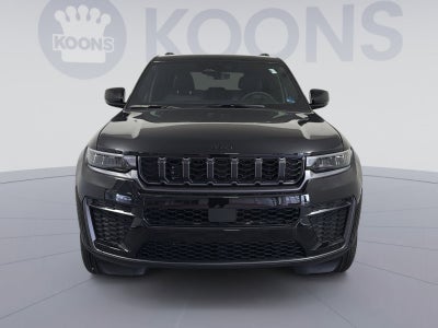 2026 Jeep Grand Cherokee Laredo Altitude