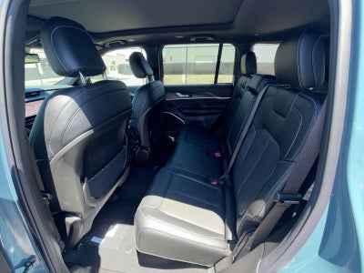 2026 Jeep Grand Cherokee Limited Reserve