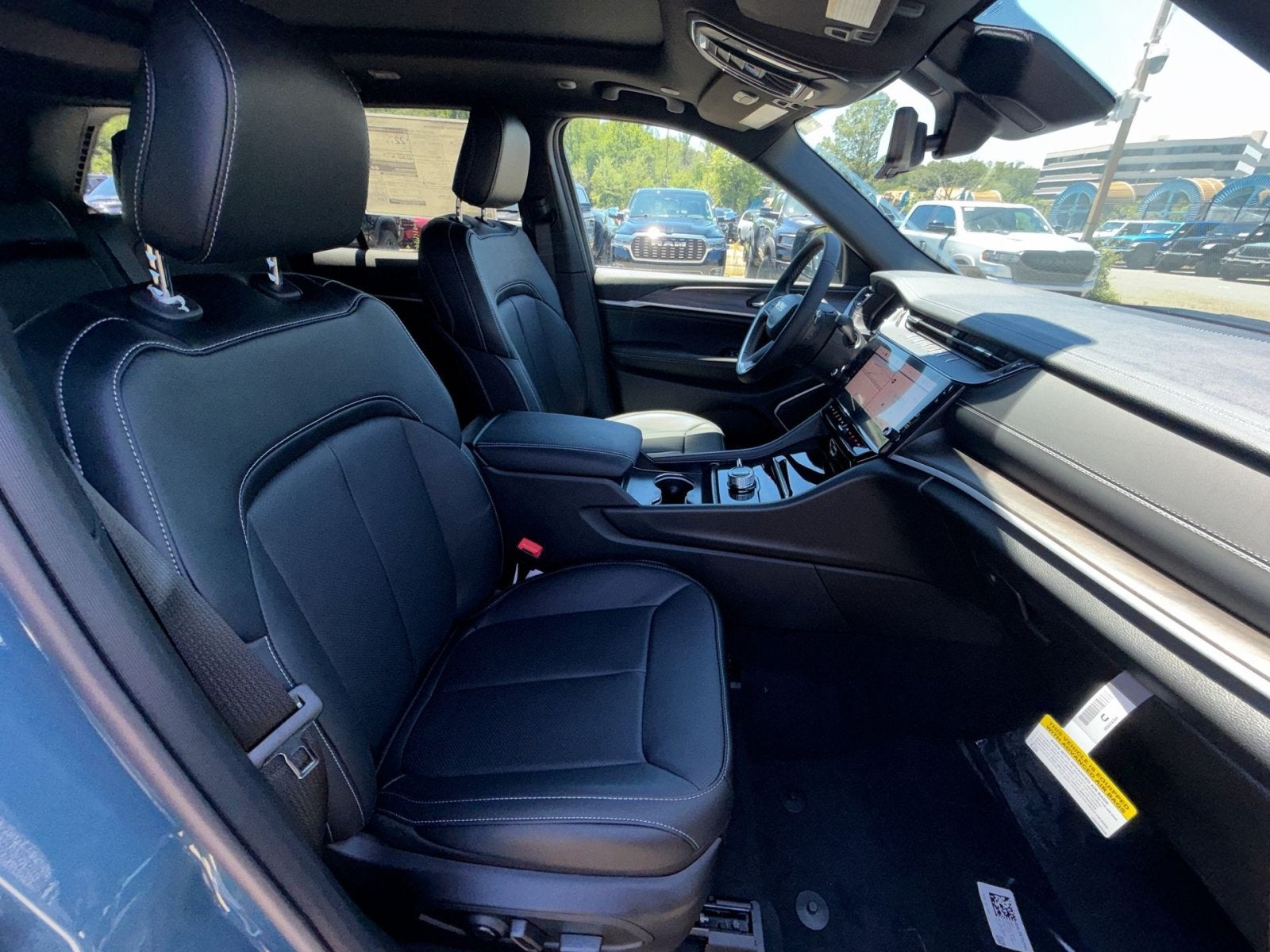 2026 Jeep Grand Cherokee Limited Reserve