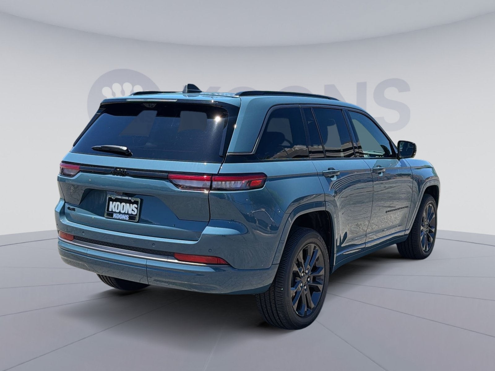 2026 Jeep Grand Cherokee Limited Reserve