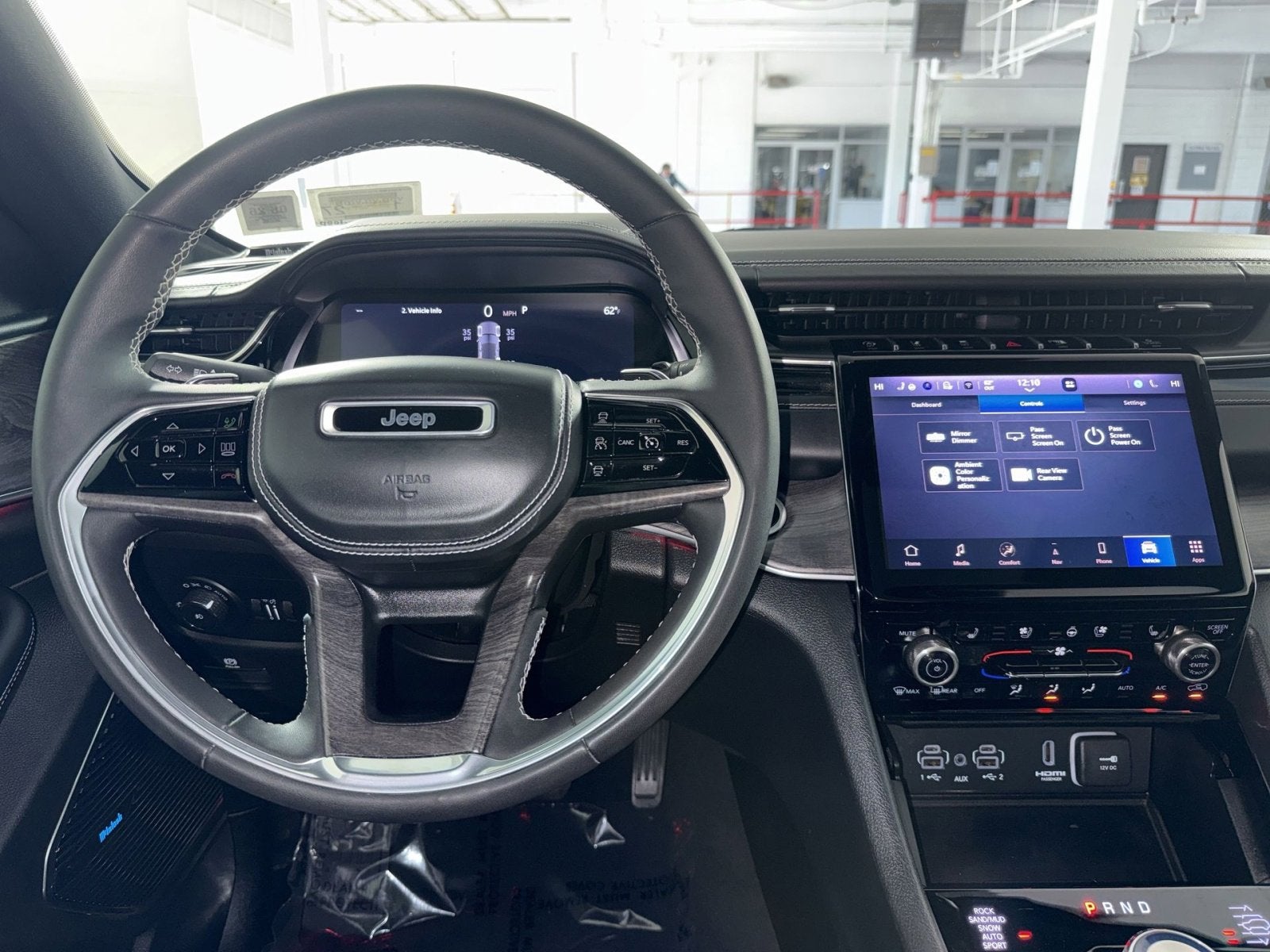 2023 Jeep Grand Cherokee Overland