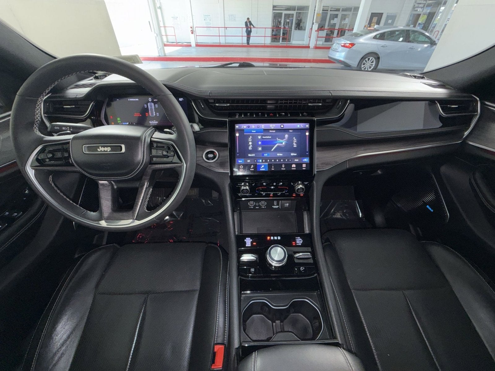 2023 Jeep Grand Cherokee Overland