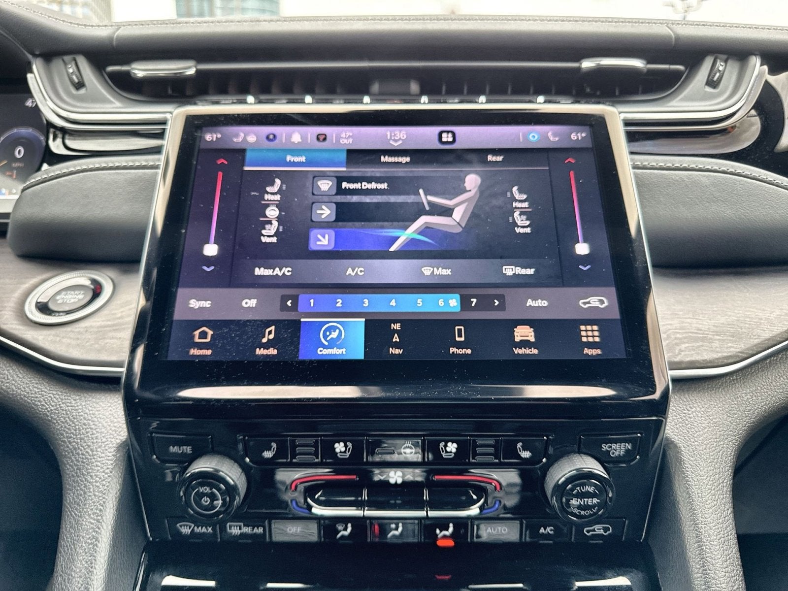 2024 Jeep Grand Cherokee Overland