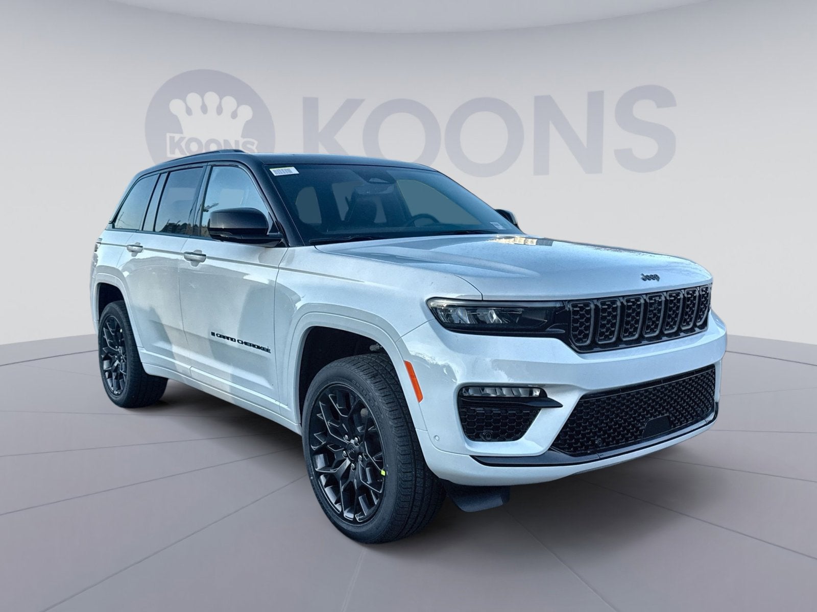 2025 Jeep Grand Cherokee Summit