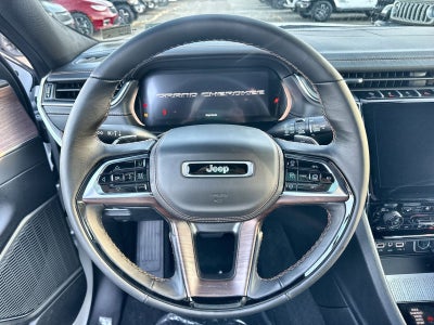2025 Jeep Grand Cherokee Summit