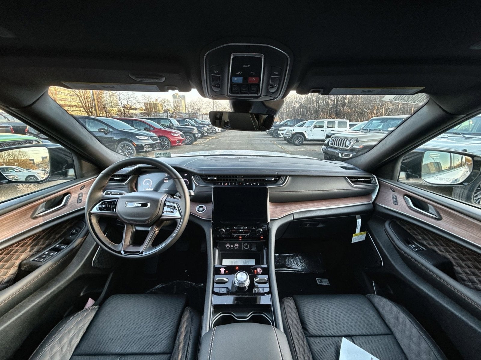 2025 Jeep Grand Cherokee Summit