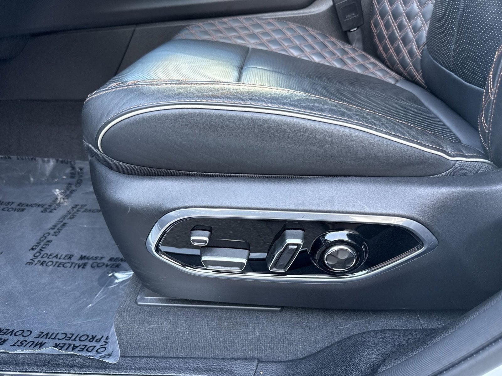 2023 Jeep Grand Cherokee Summit