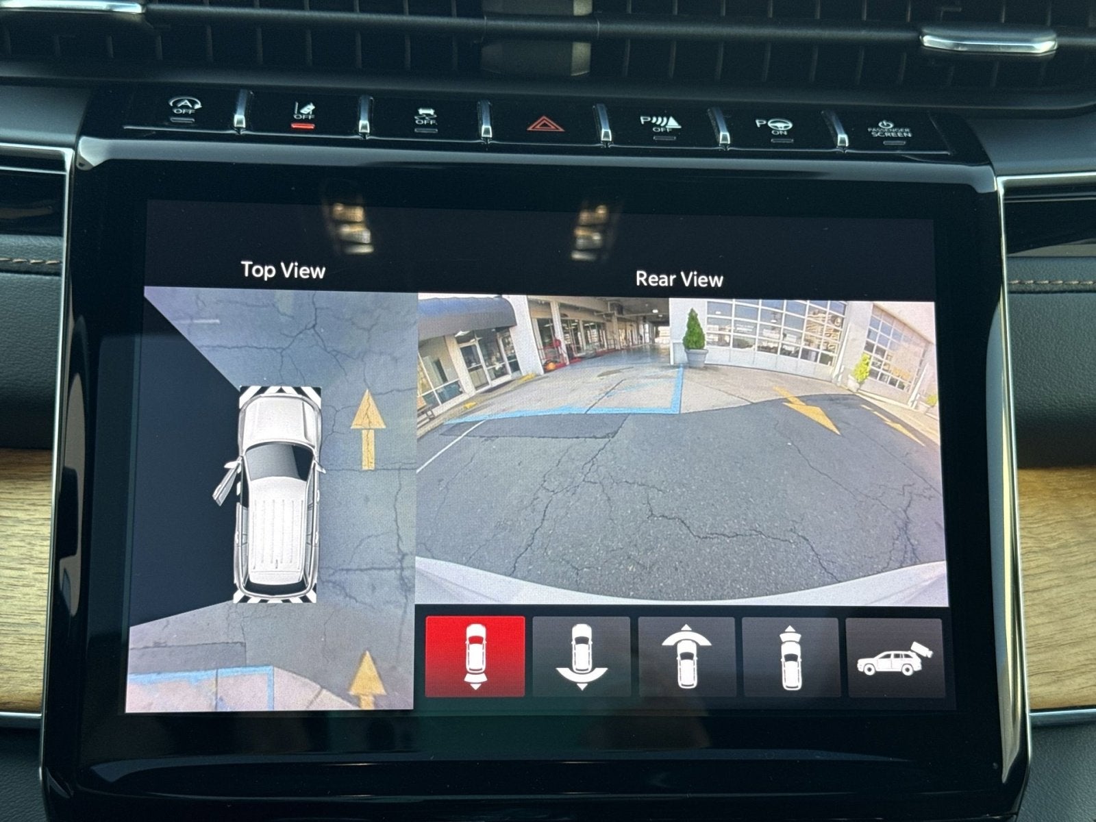 2023 Jeep Grand Cherokee Summit