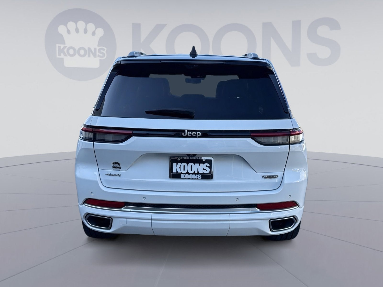 2023 Jeep Grand Cherokee Summit