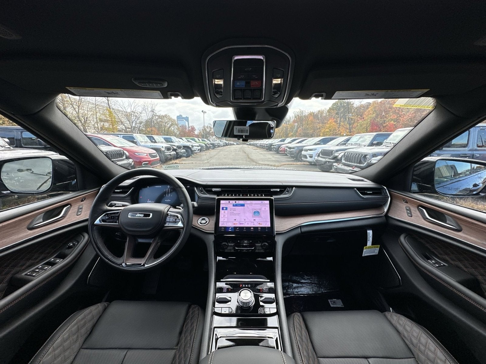 2025 Jeep Grand Cherokee Summit