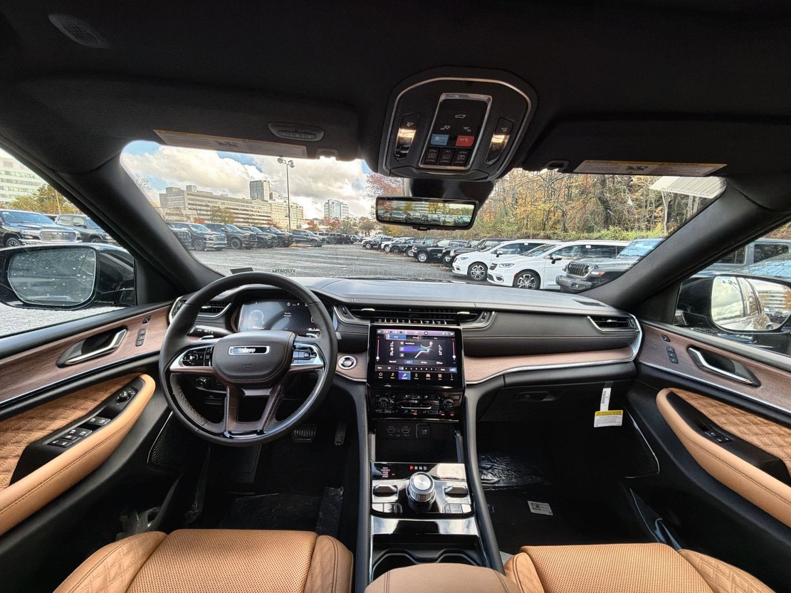 2025 Jeep Grand Cherokee Summit