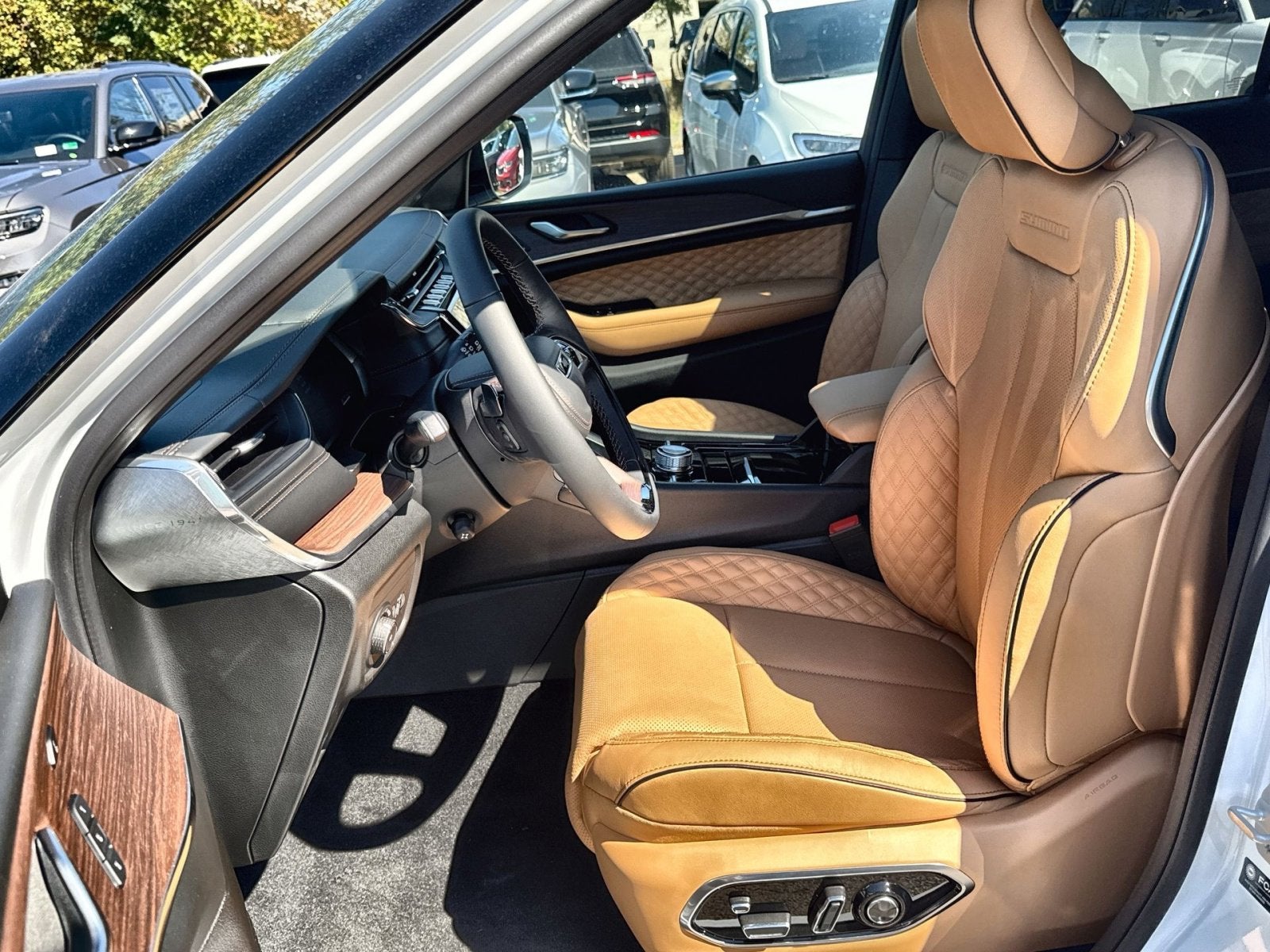 2025 Jeep Grand Cherokee Summit