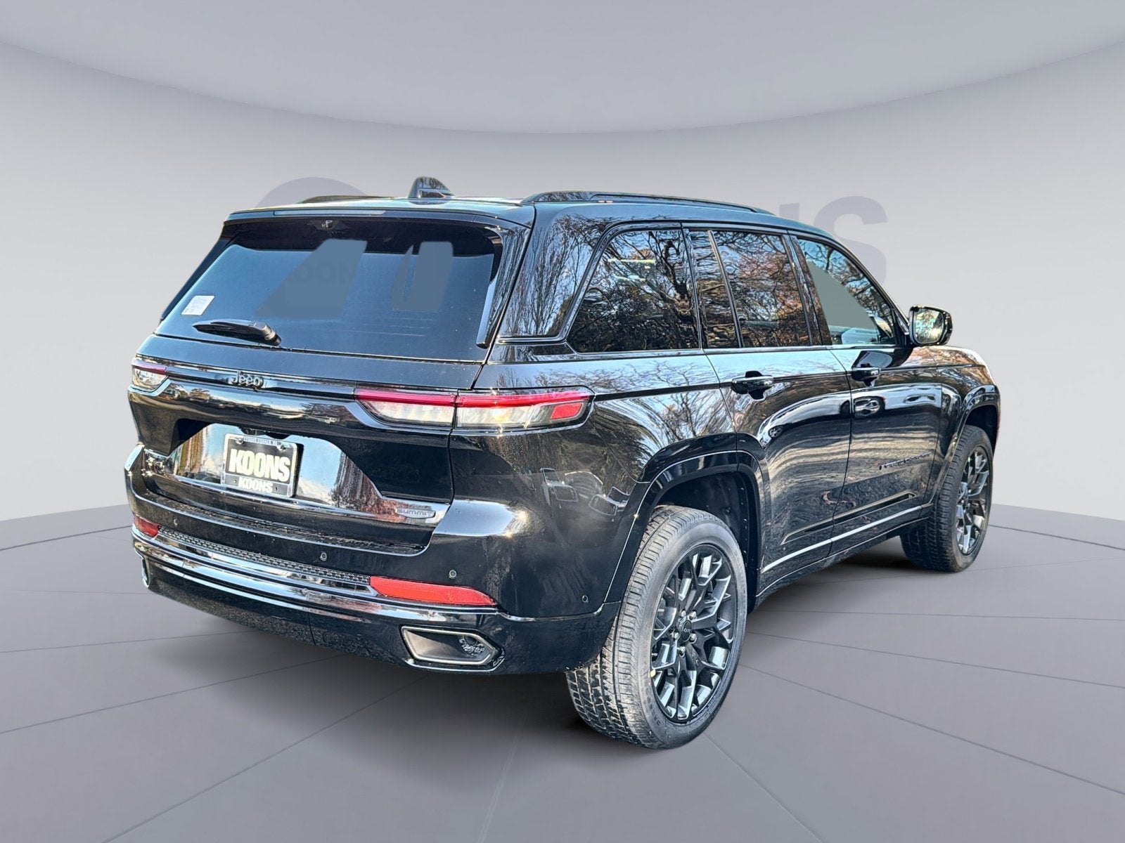 2025 Jeep Grand Cherokee Summit