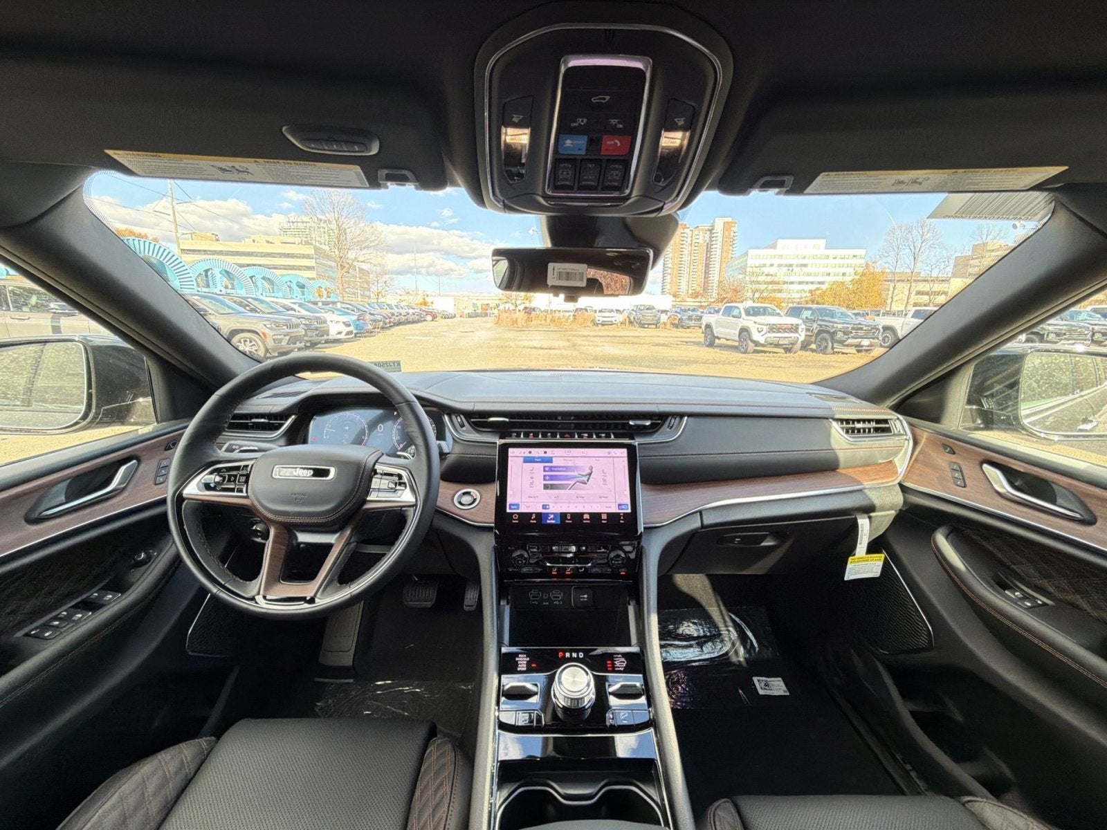 2025 Jeep Grand Cherokee Summit