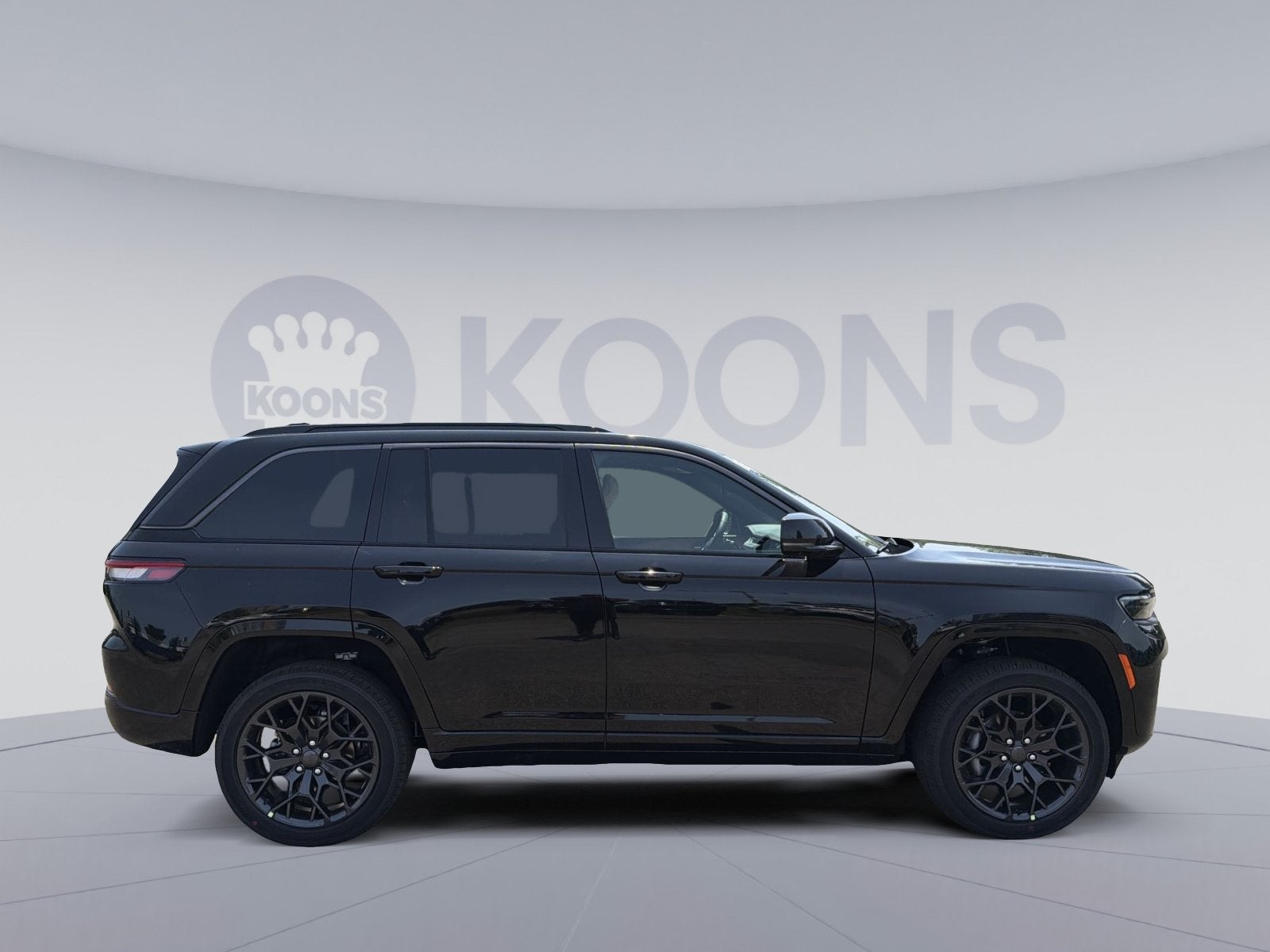 2026 Jeep Grand Cherokee Summit