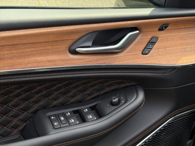 2026 Jeep Grand Cherokee Summit