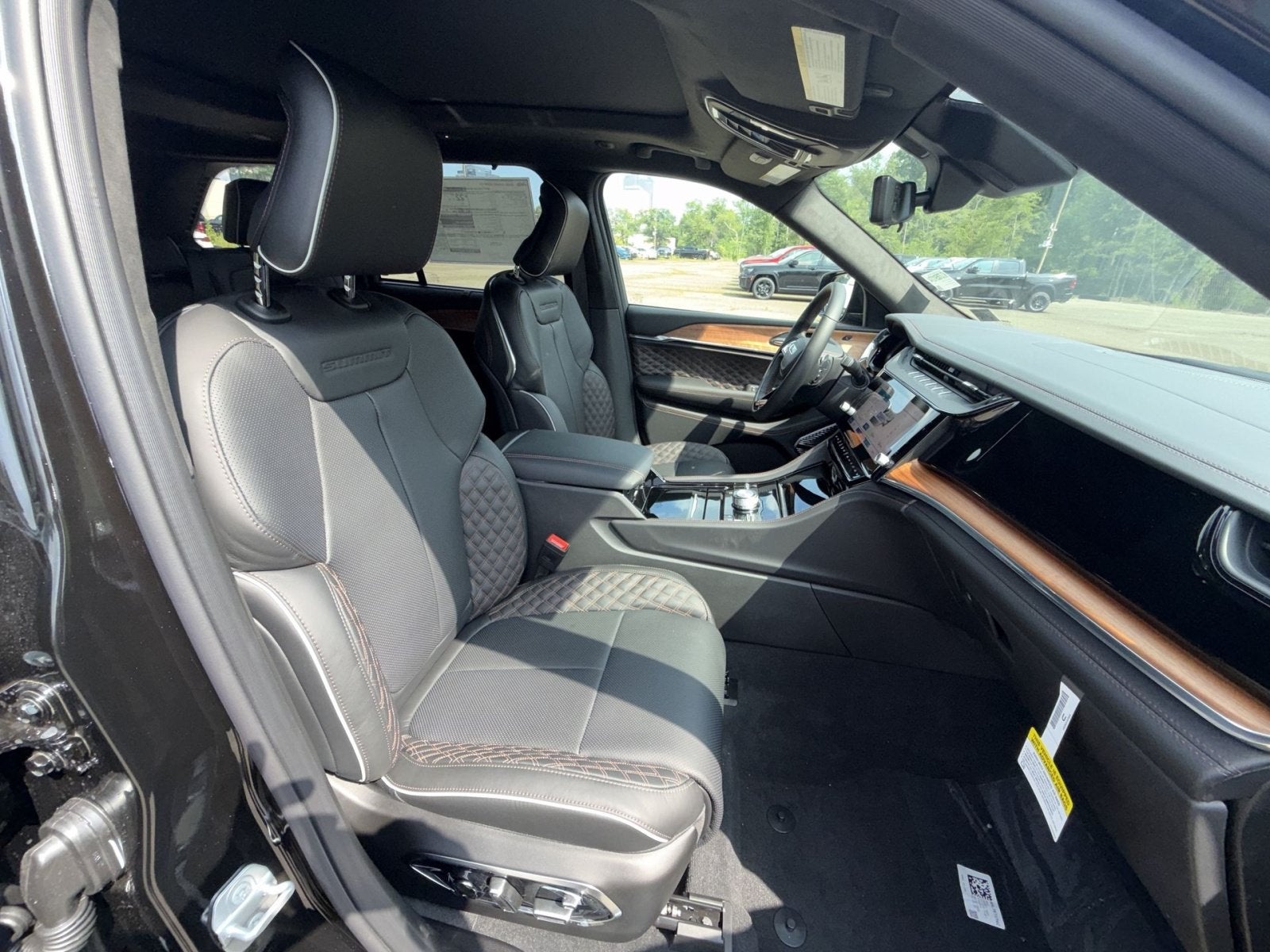 2026 Jeep Grand Cherokee Summit